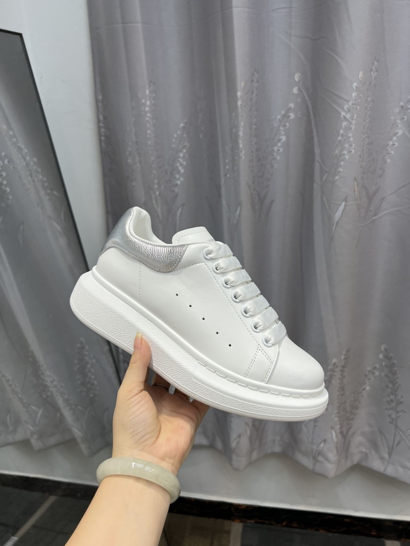 Alexander Mcqueen Casual Shoes